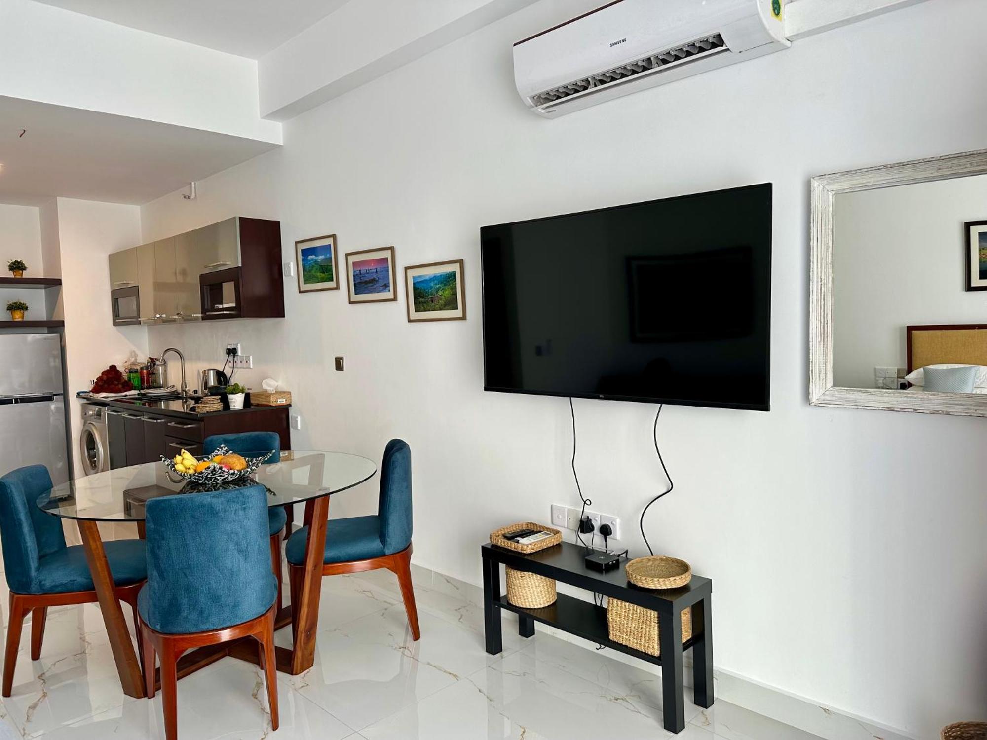 Ocean Breeze Hotel Residencies Britlanka Apartments Negombo Ngoại thất bức ảnh