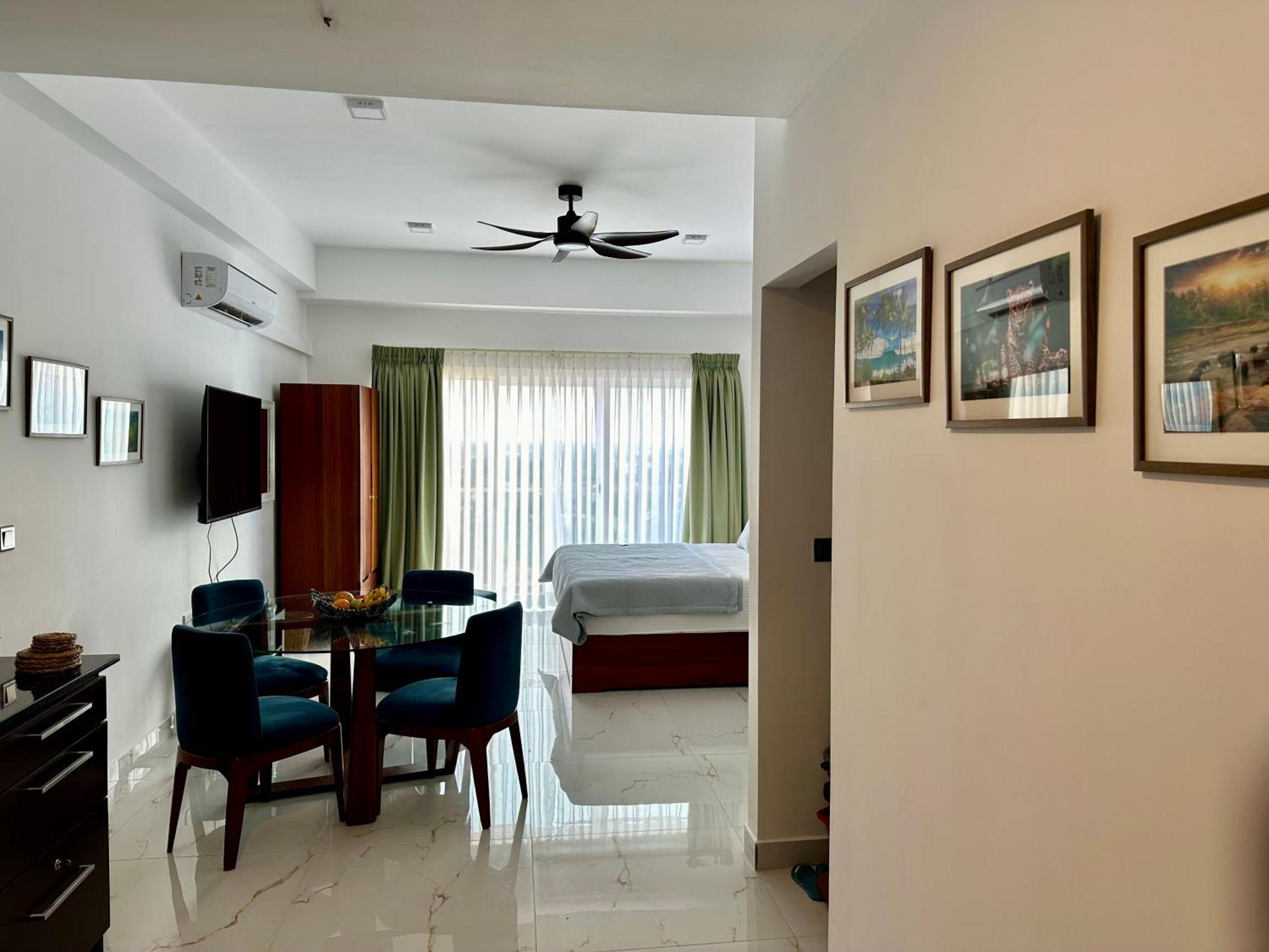 Ocean Breeze Hotel Residencies Britlanka Apartments Negombo Ngoại thất bức ảnh