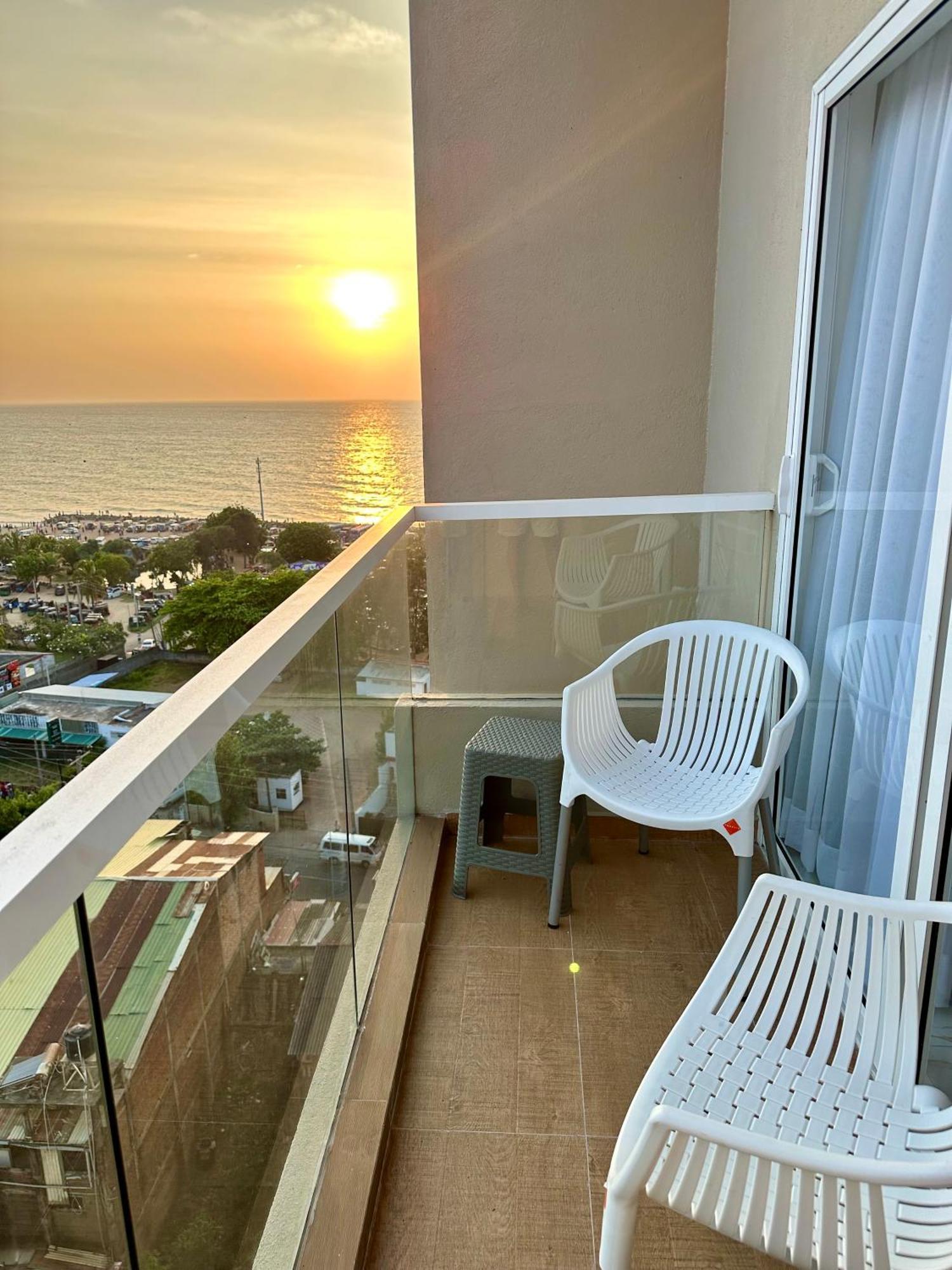 Ocean Breeze Hotel Residencies Britlanka Apartments Negombo Ngoại thất bức ảnh