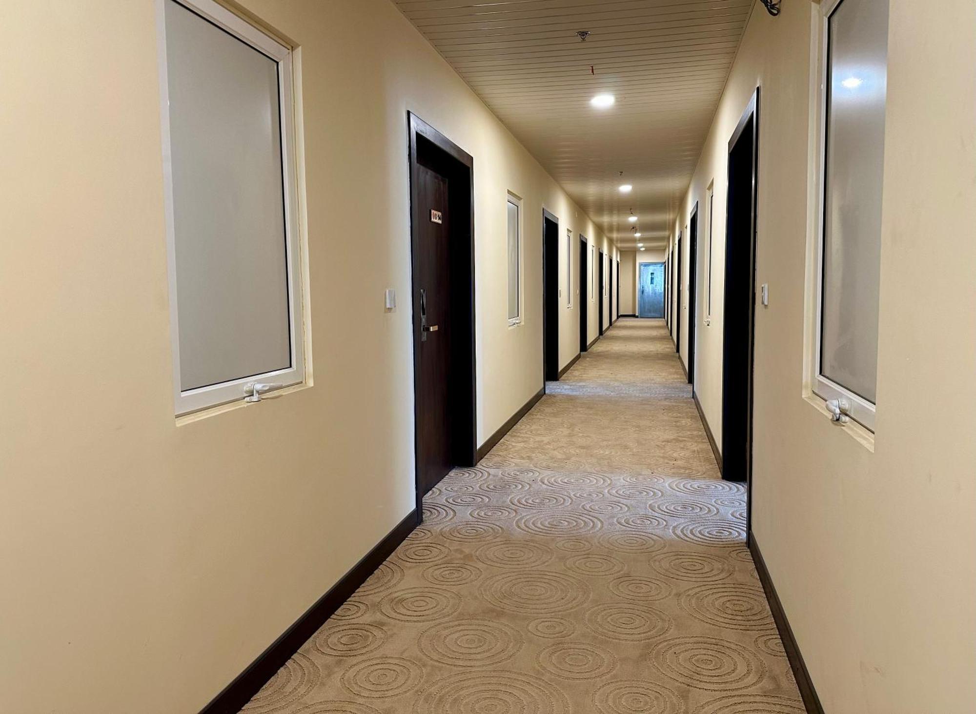 Ocean Breeze Hotel Residencies Britlanka Apartments Negombo Ngoại thất bức ảnh