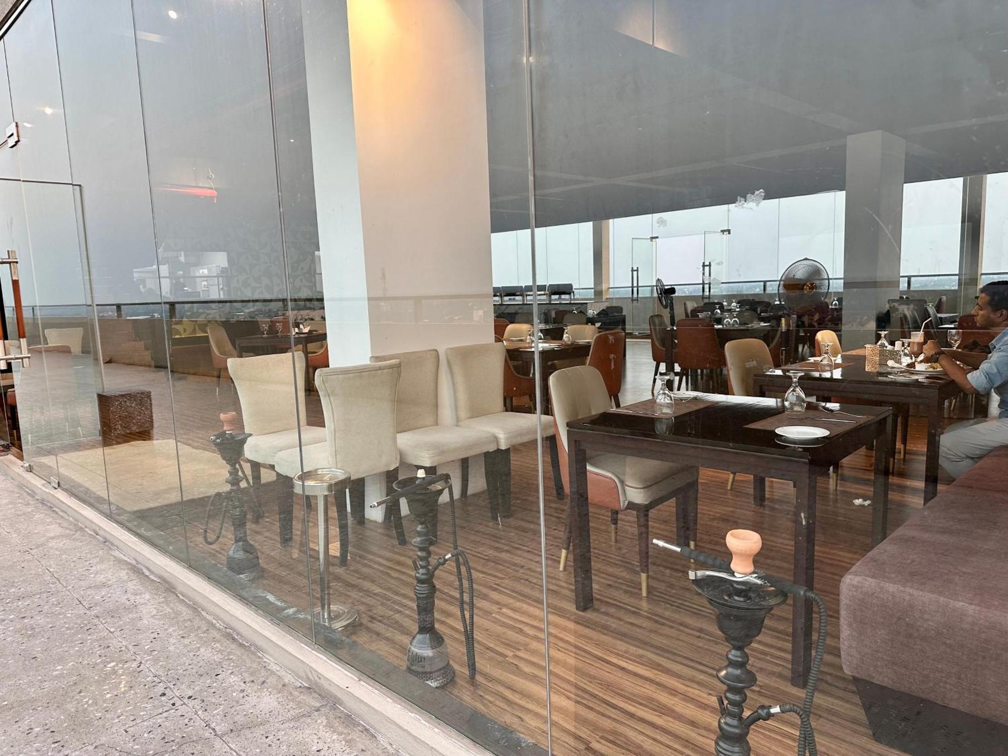 Ocean Breeze Hotel Residencies Britlanka Apartments Negombo Ngoại thất bức ảnh