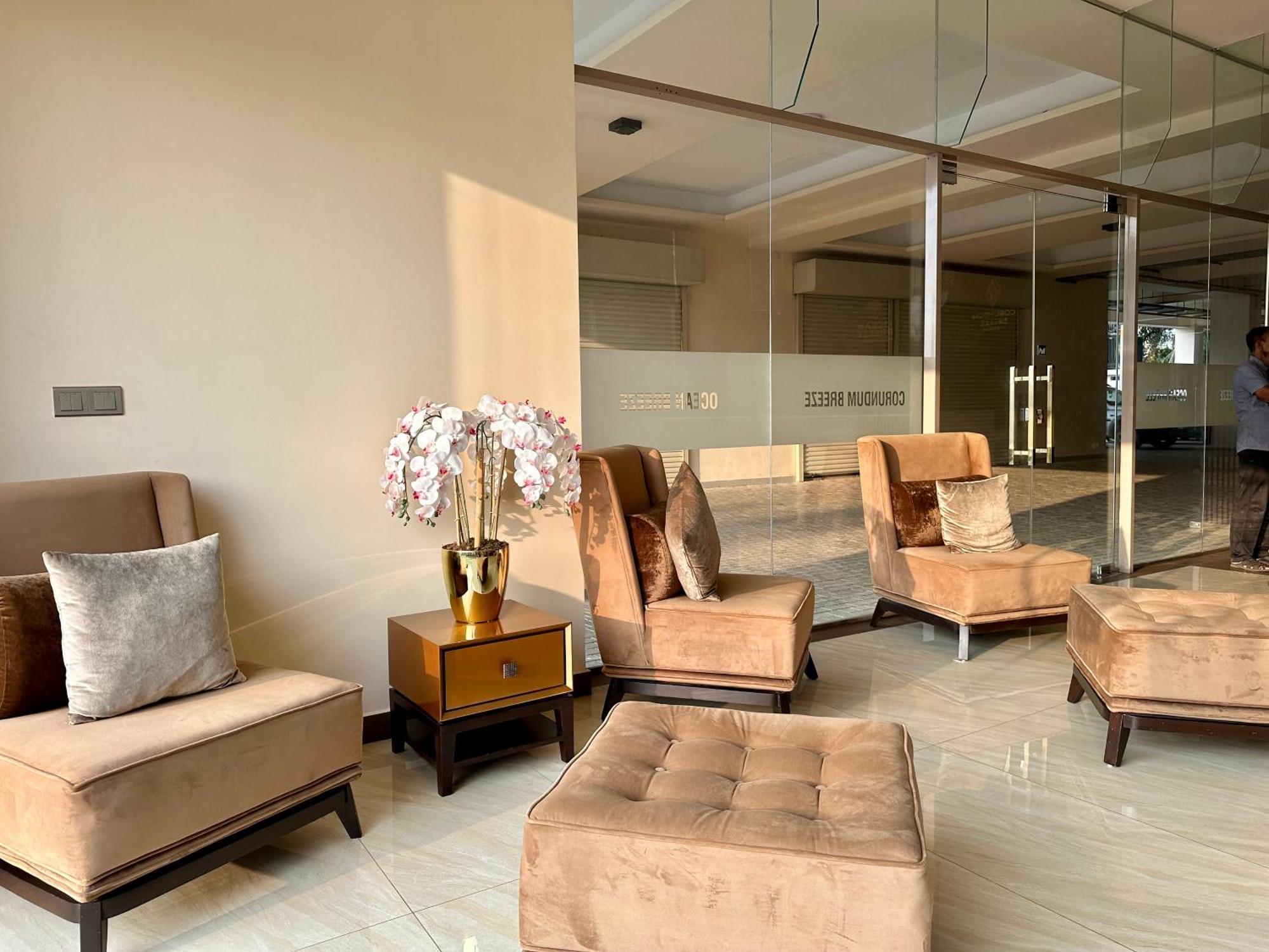 Ocean Breeze Hotel Residencies Britlanka Apartments Negombo Ngoại thất bức ảnh
